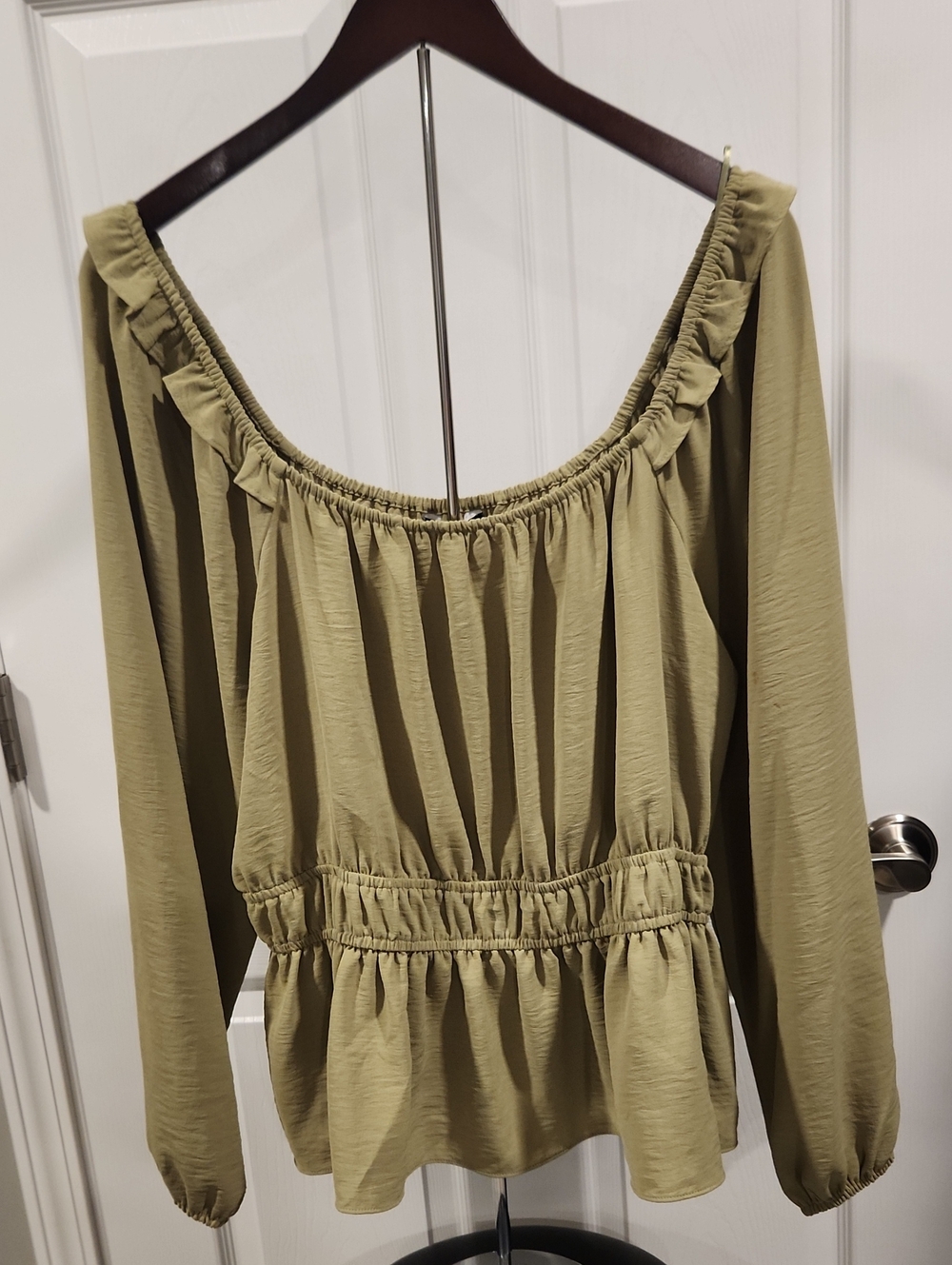 Nine West Olive Green Ruffled Off-Shoulder Peplum Top